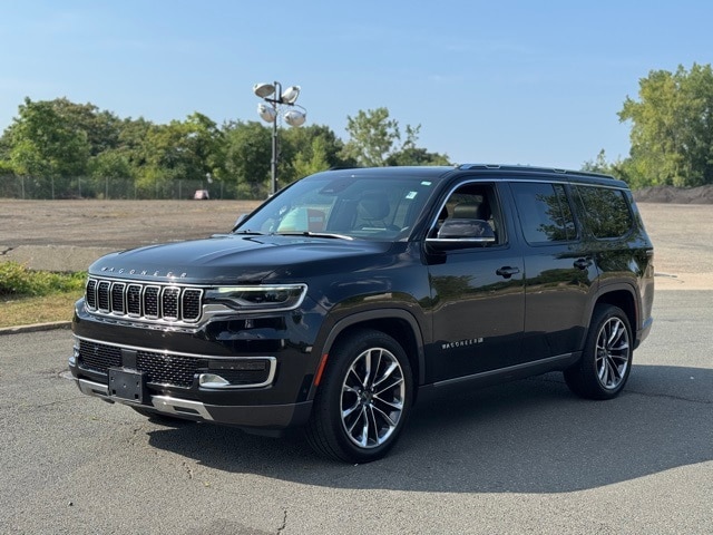 2022 Jeep Wagoneer