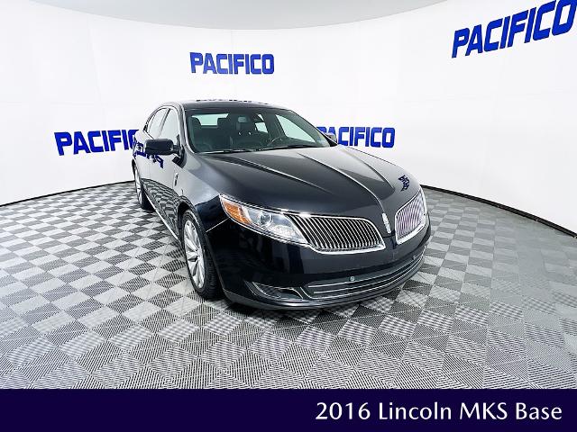 2016 Lincoln MKS
