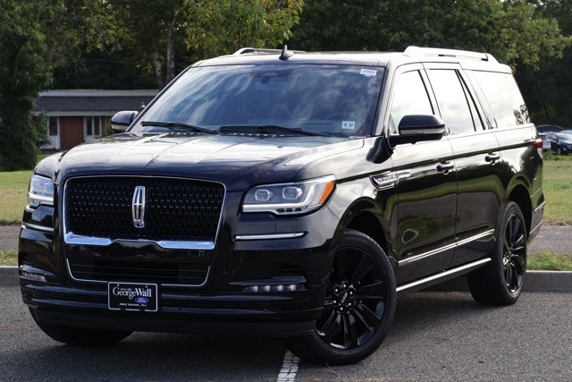 2022 Lincoln Navigator L