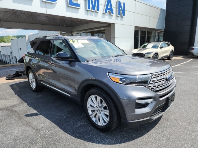 2022 Ford Explorer
