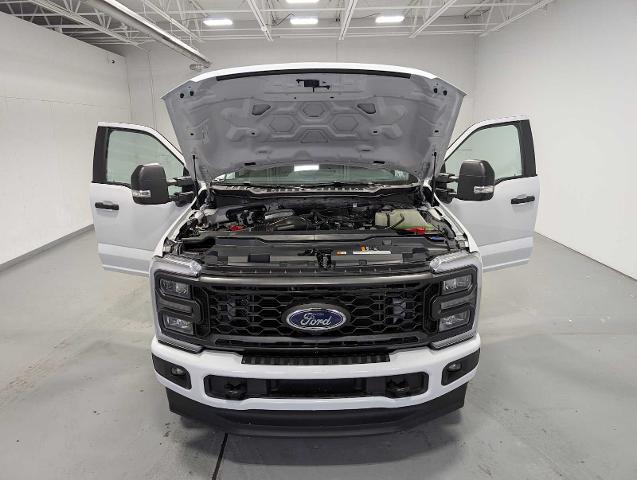 2025 Ford F-250 Super Duty XL - Photo 41