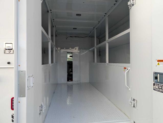2026 Ford E-Series Cutaway Base - Photo 32
