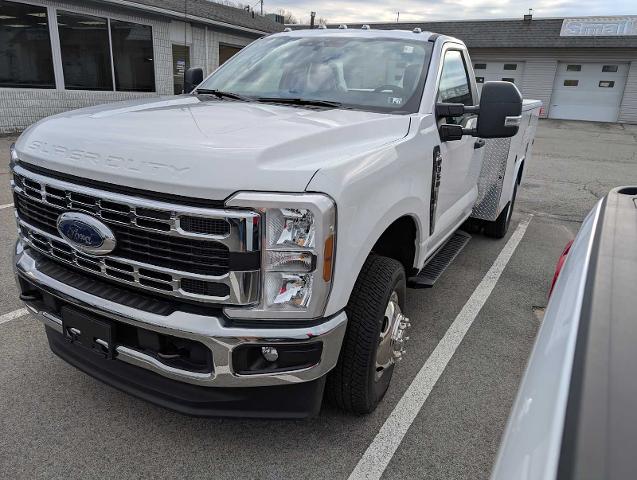 2026 Ford F-350 Super Duty Chassis Cab XL - Photo 31