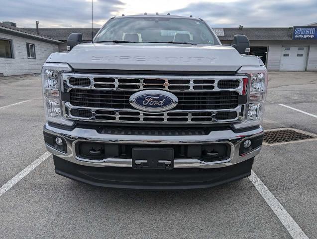 2026 Ford F-350 Super Duty Chassis Cab XL - Photo 32