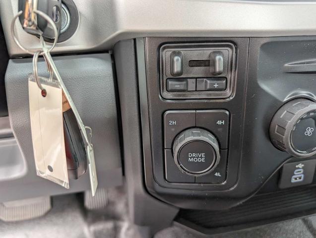 2026 Ford F-350 Super Duty Chassis Cab XL - Photo 50