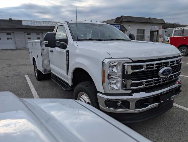 2026 Ford F-350 Super Duty Chassis Cab XL - Photo 36