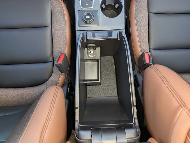 New 2025 Oxford White Ford Outer Banks® image 46