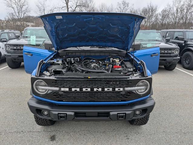 New 2025 Velocity Blue Metallic Ford Badlands® image 41