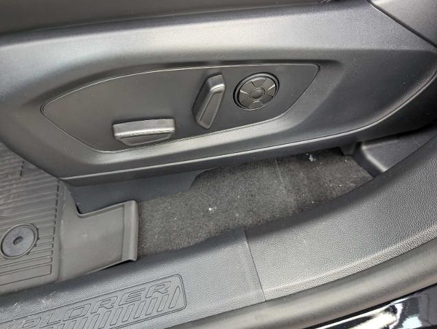 New 2026 Agate Black Metallic Ford Tremor® image 69