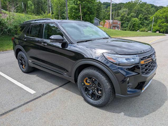 New 2026 Agate Black Metallic Ford Tremor® image 41