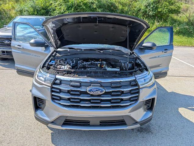 New 2026 Carbonized Gray Metallic Ford Active image 41