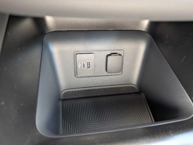 New 2026 Carbonized Gray Metallic Ford Active image 55