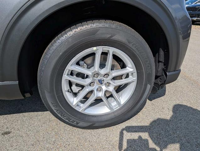New 2026 Carbonized Gray Metallic Ford Active image 34