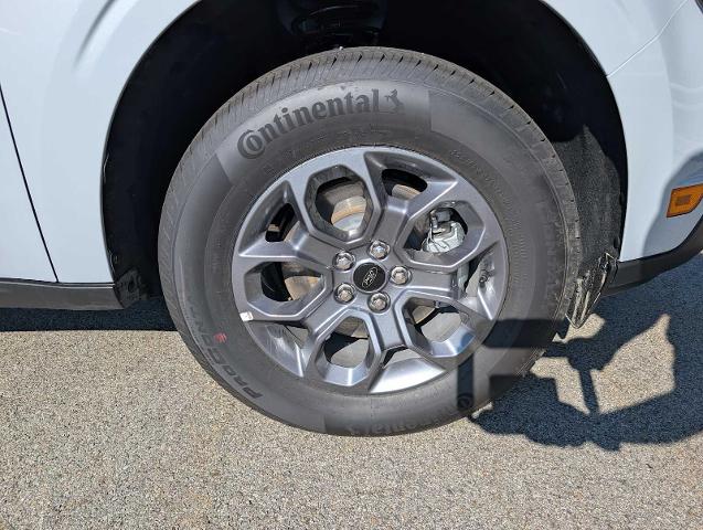 New 2026 Space White Metallic Ford XLT image 32