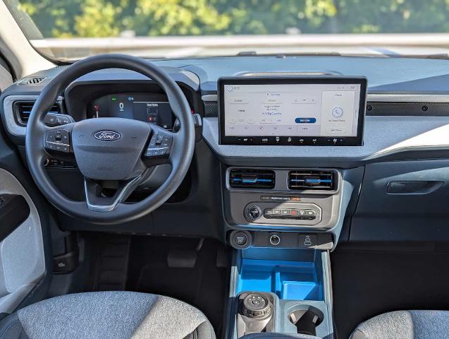 New 2026 Space White Metallic Ford XLT image 33