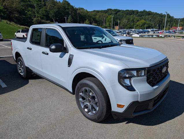 New 2026 Space White Metallic Ford XLT image 34