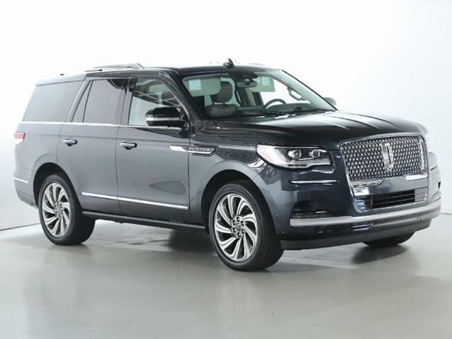 2022 Lincoln Navigator
