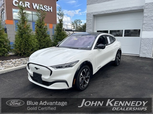 2022 Ford Mustang Mach-e