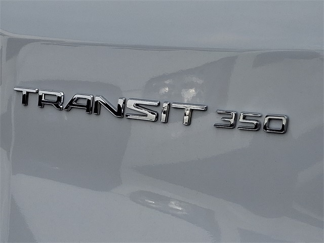 Transit Van 350 High Roof w/148-inch WB