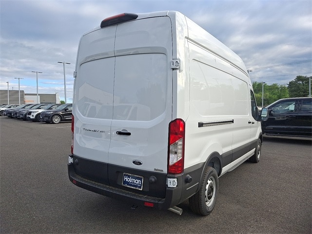 Transit Van 350 High Roof w/148-inch WB