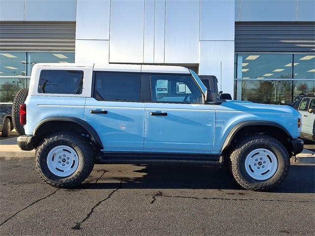 2025 Ford Bronco 4-Door Heritage Editon's photo
