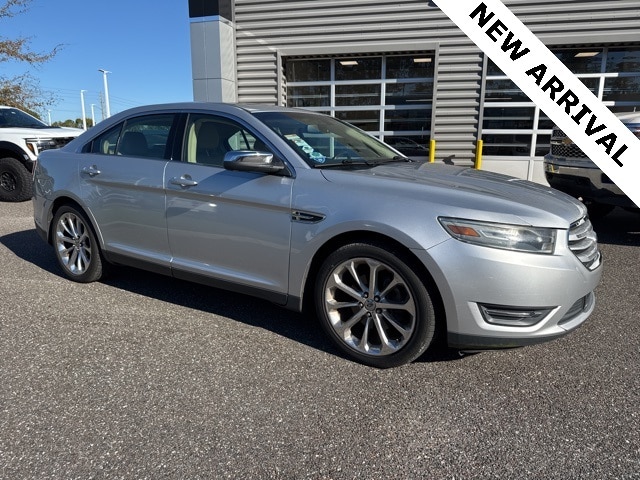 2013 Ford Taurus
