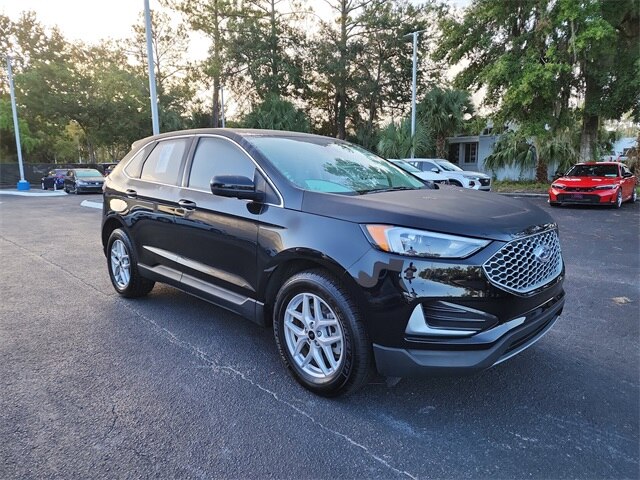 2023 Ford Edge
