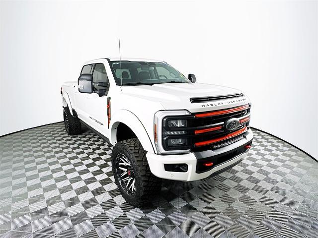 2024 Ford F-250 Super Duty Lariat's photo