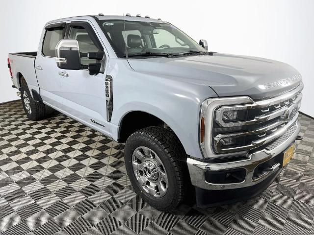 2025 Ford F-350 Lariat Super Duty