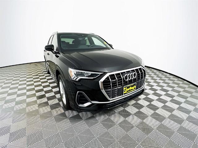 2024 Audi Q3 45 S line quattro Premium