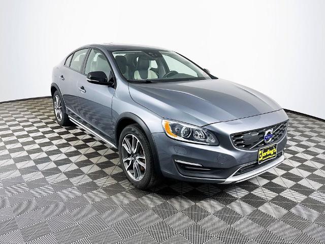 2018 Volvo S60 Cross Country T5