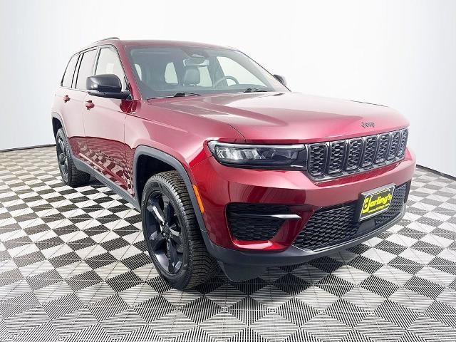 2023 Jeep Grand Cherokee Laredo
