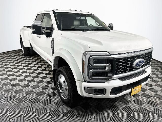 2025 Ford F-450 Platinum DRW
