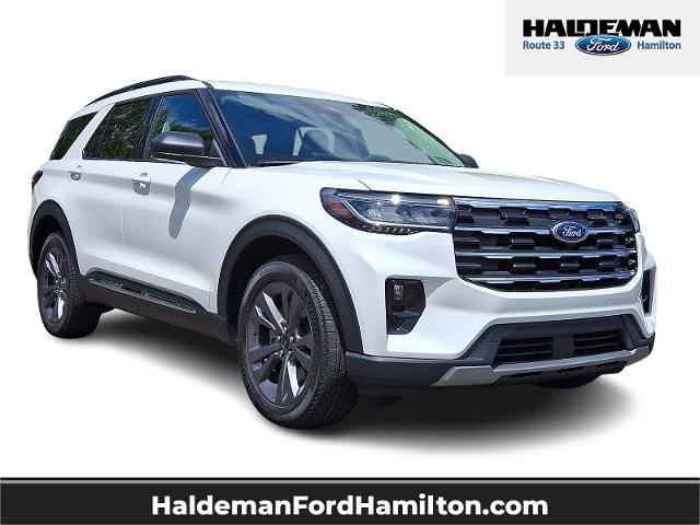 2025 Ford Explorer