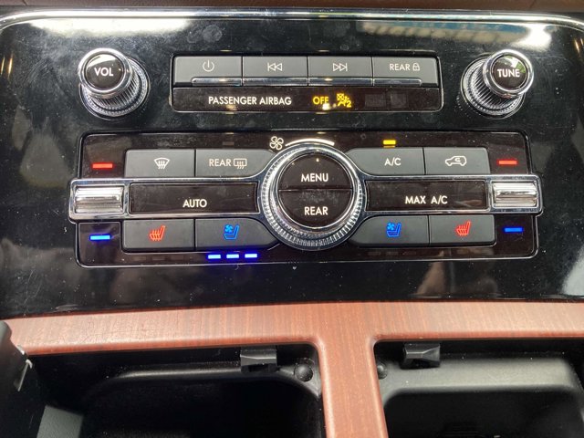 Vehicle Image 26