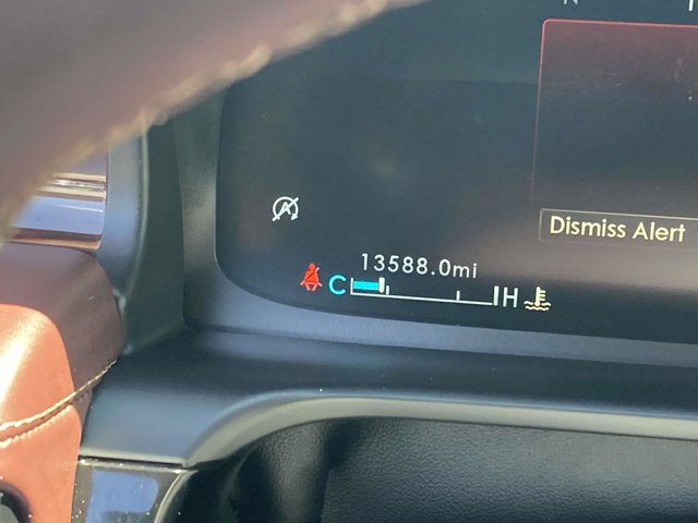 Vehicle Image 35