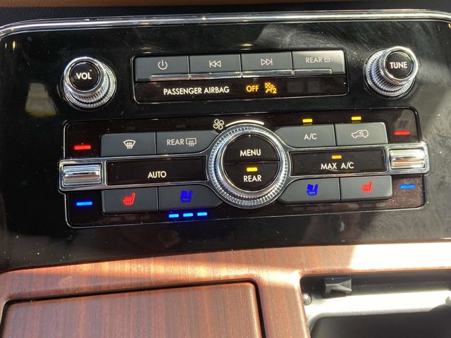 Vehicle Image 27