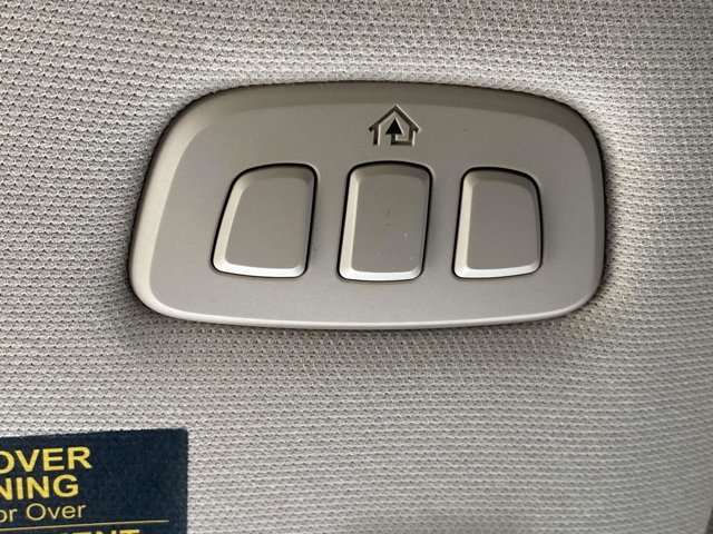 Vehicle Image 26