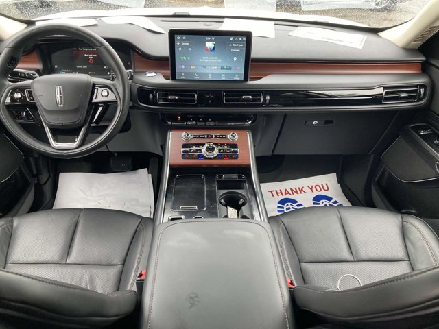 Vehicle Image 19