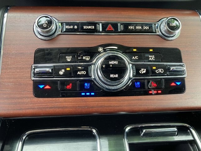 Vehicle Image 27