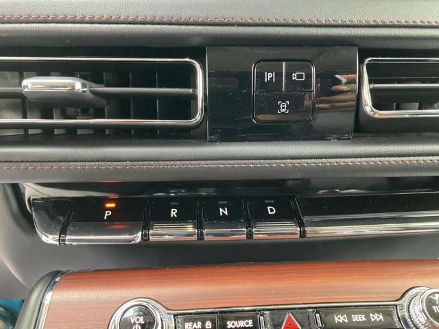 Vehicle Image 28