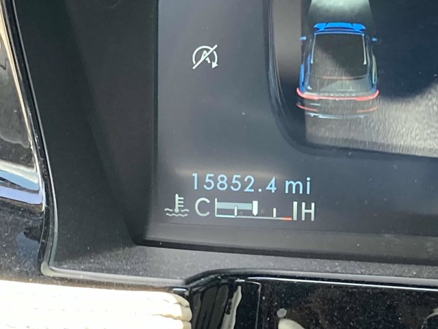 Vehicle Image 30