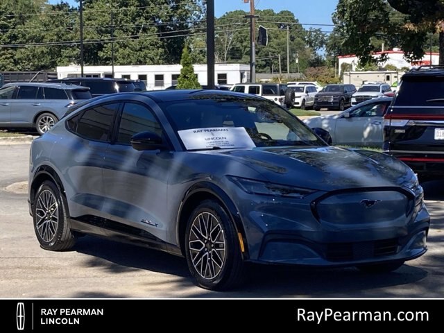 2024 Ford Mustang Mach-e