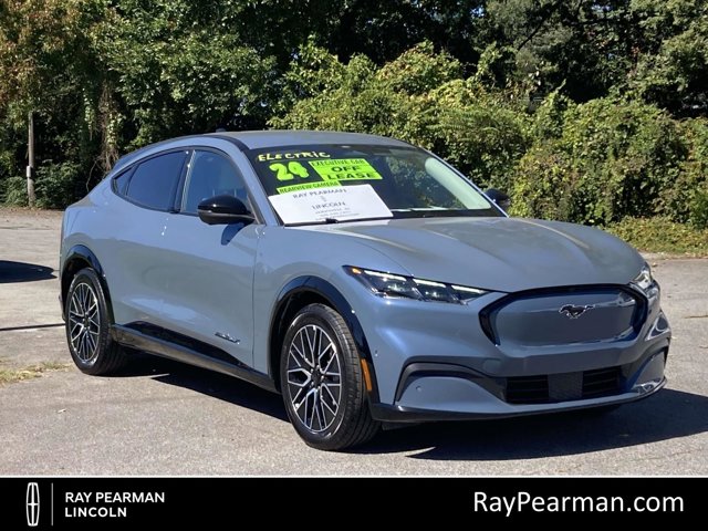 2024 Ford Mustang Mach-e