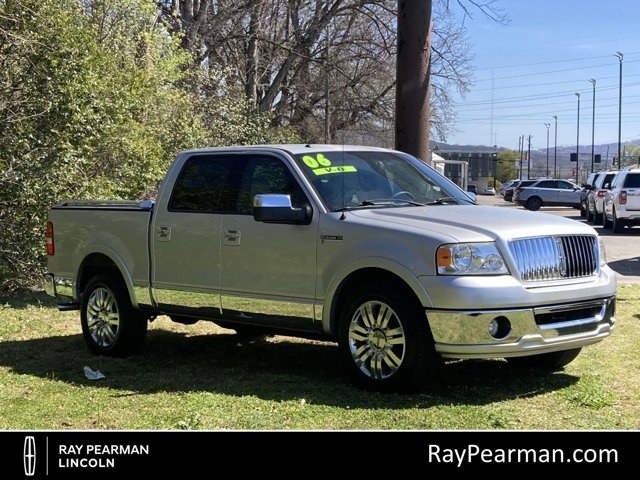 2006 Lincoln Mark LT Base