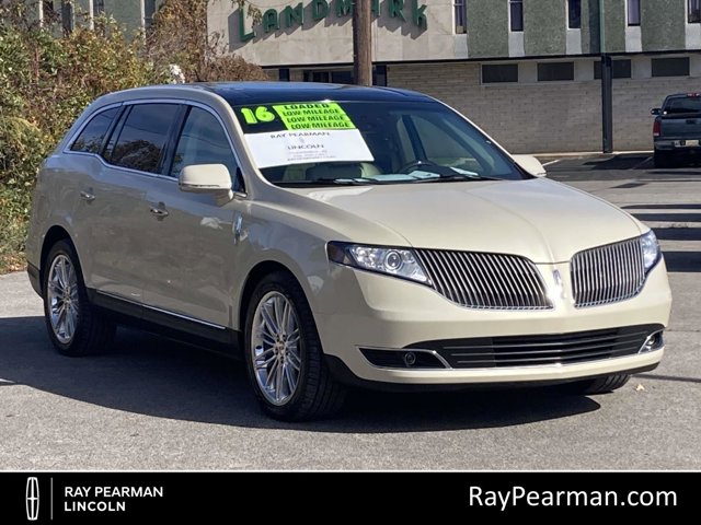 2016 Lincoln MKT