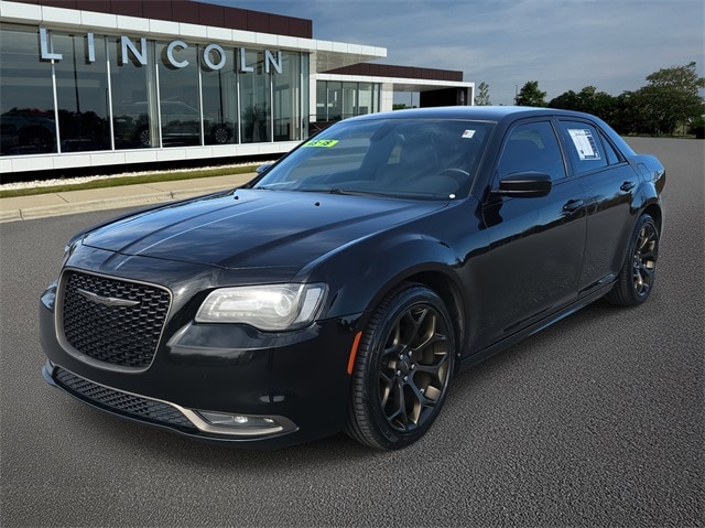 2016 Chrysler 300