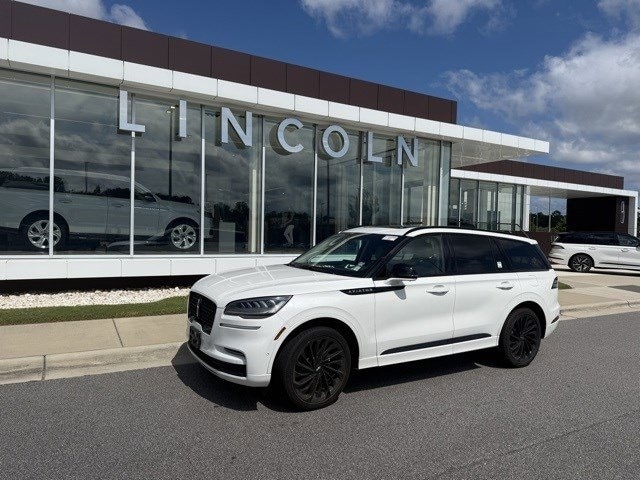 2023 Lincoln Aviator