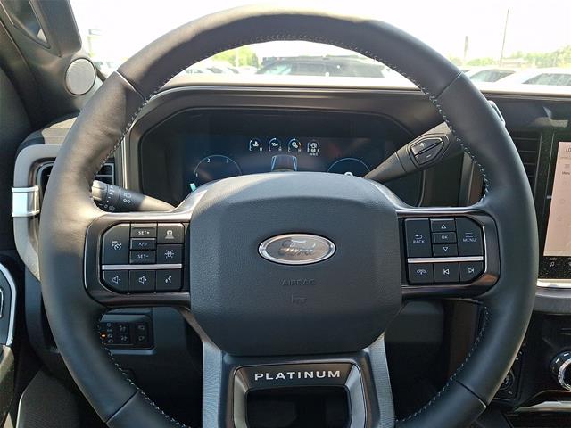 2026 Ford F-250 Super Duty Platinum - Photo 35