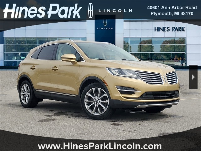 2015 Lincoln MKC Base